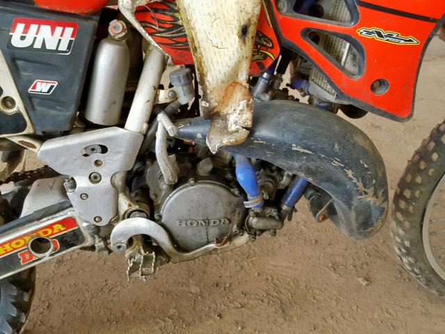 JH2JE0108VM801125 - 1997 HONDA CR125 R RED photo 5