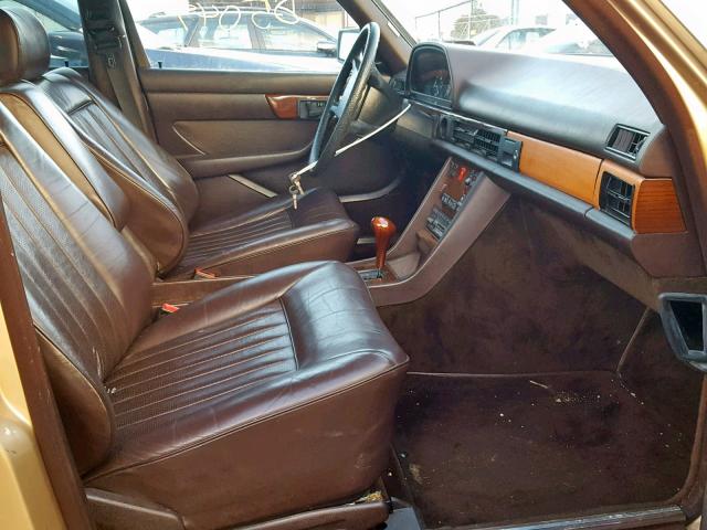 WDBCA32A4EA054466 - 1984 MERCEDES-BENZ 380 SE TAN photo 5