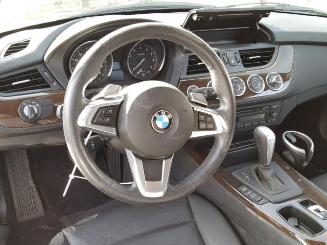 WBALM53579E160668 - 2009 BMW Z4 SDRIVE3 SILVER photo 9