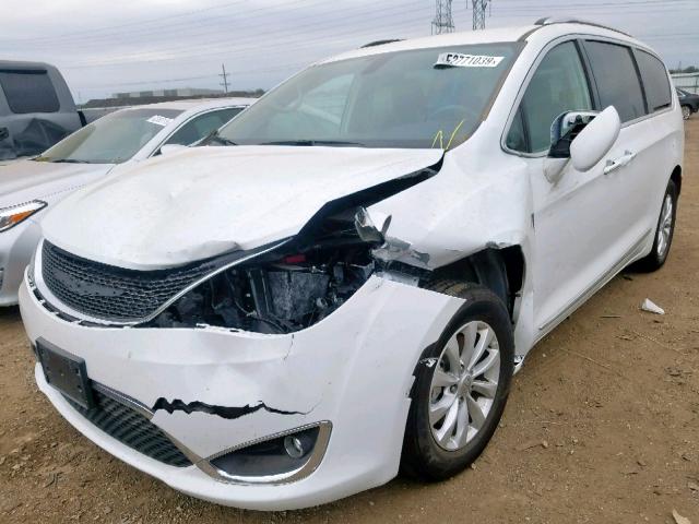 2C4RC1BG0KR650681 - 2019 CHRYSLER PACIFICA T WHITE photo 2