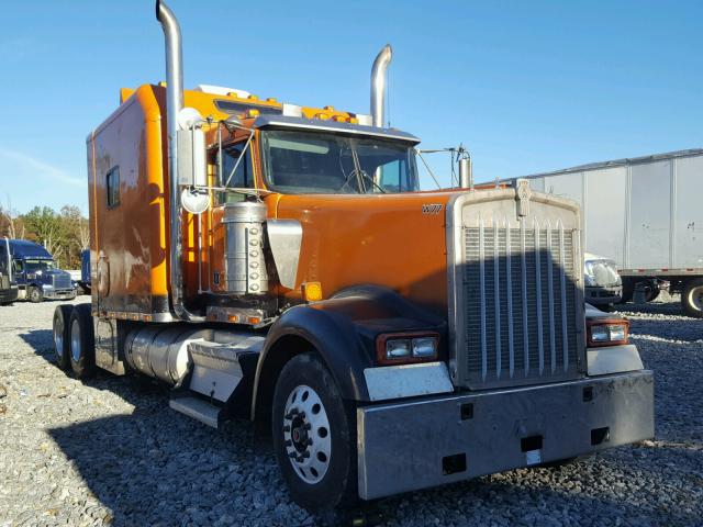 1XKWD69X2XJ827427 - 1999 KENWORTH CONSTRUCTI ORANGE photo 1