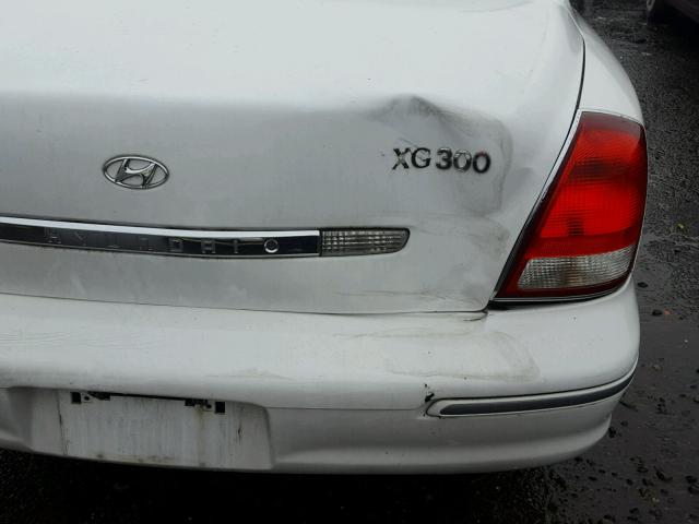 KMHFU45D11A094897 - 2001 HYUNDAI XG 300 WHITE photo 9