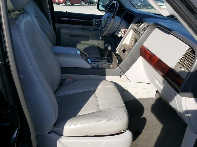 5LMFU28516LJ04460 - 2006 LINCOLN NAVIGATOR Қара фото 5