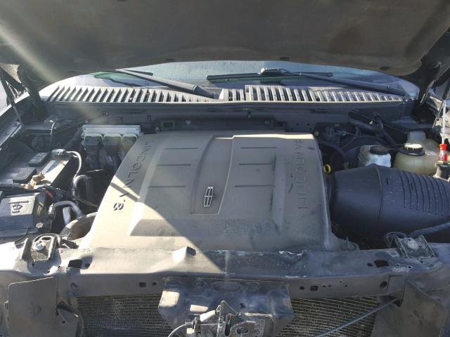 5LMFU28516LJ04460 - 2006 LINCOLN NAVIGATOR Қара фото 7