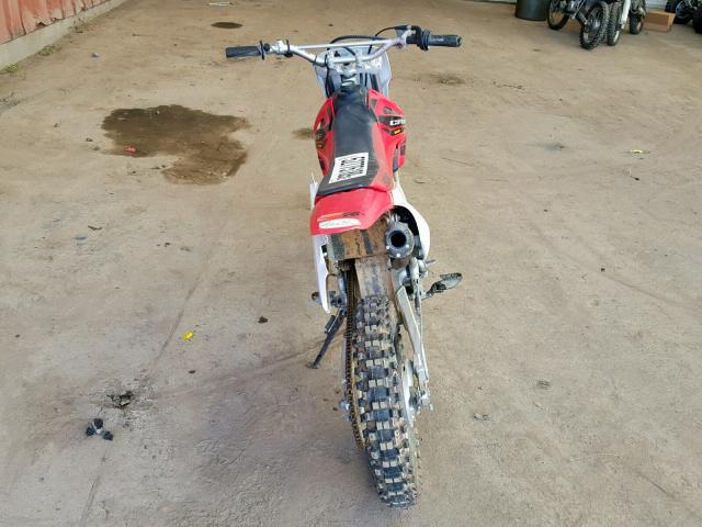 9C2KE01074R002865 - 2004 HONDA CRF150 F RED photo 4