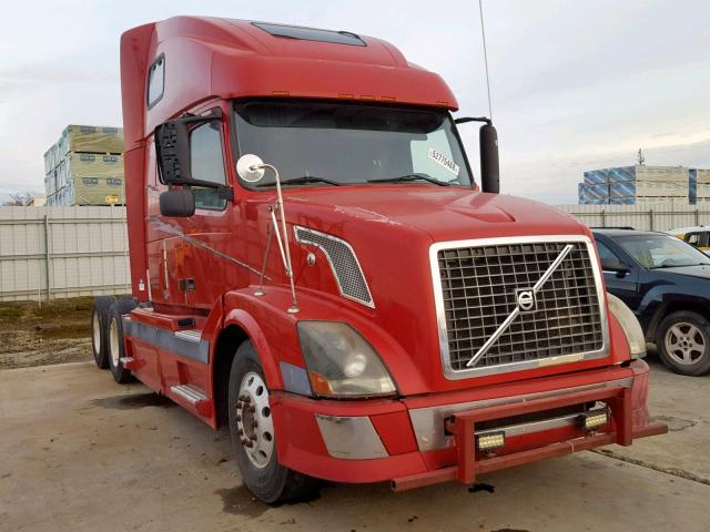 4V4NC9GH63N349379 - 2003 VOLVO VN VNL RED photo 1