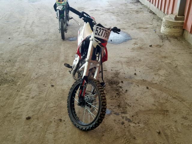 L98B3E2JXG1001118 - 2016 XMOT DIRTBIKE WHITE photo 2