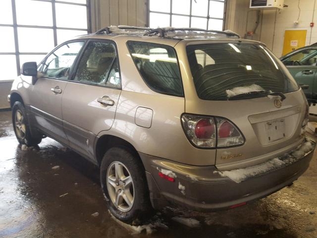 JTJHF10U010186387 - 2001 LEXUS RX 300 GOLD photo 3