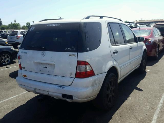 4JGAB57E04A467931 - 2004 MERCEDES-BENZ ML 350 WHITE photo 4