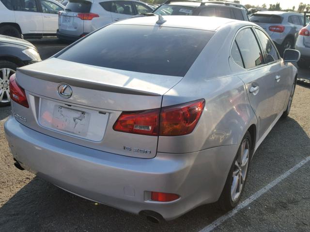 JTHBK262075029937 - 2007 LEXUS IS 250 SILVER photo 4