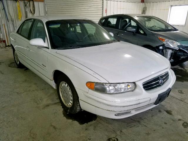 2G4WB52K5W1577759 - 1998 BUICK REGAL LS 白色 照片 1