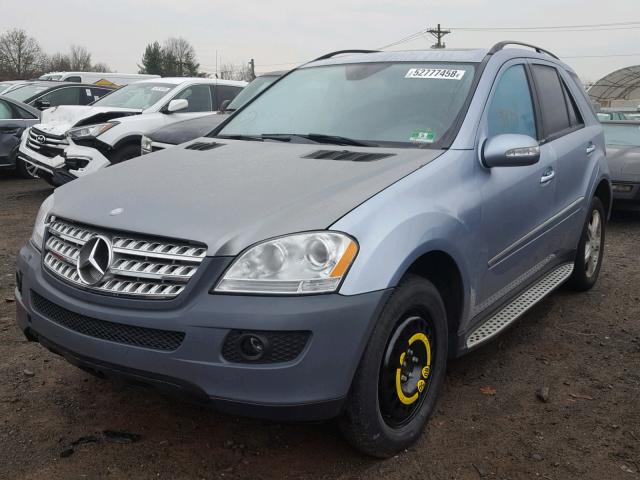 4JGBB86E68A366289 - 2008 MERCEDES-BENZ ML 350 BLUE photo 2