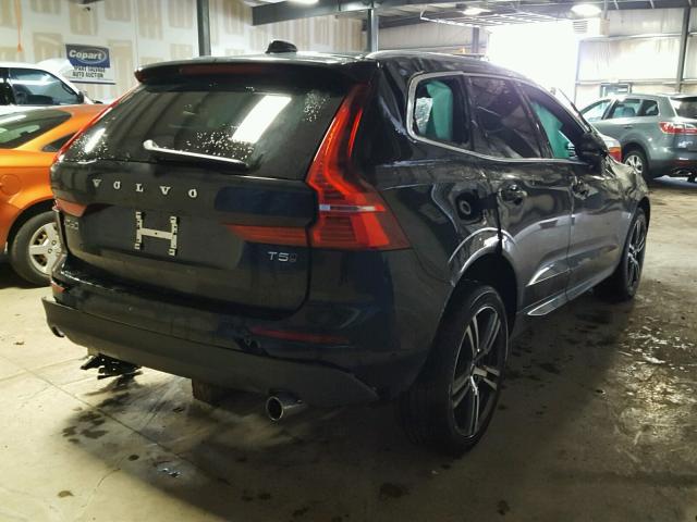 LYV102RK2JB110878 - 2018 VOLVO XC60 T5 BLACK photo 4