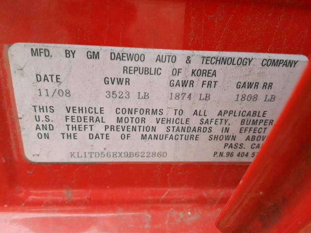 KL1TD56EX9B622860 - 2009 CHEVROLET AVEO LS RED photo 10