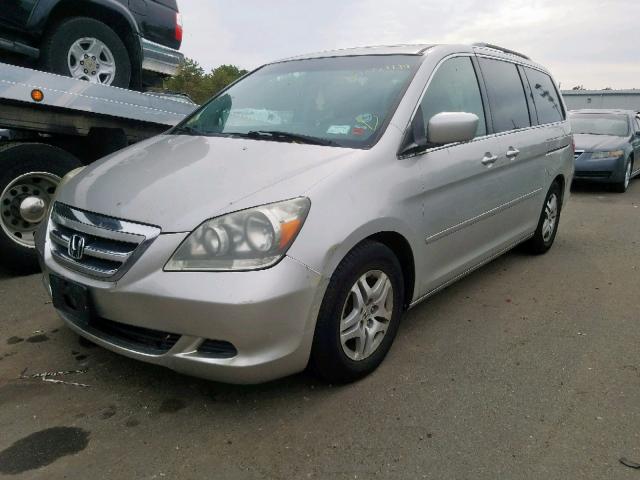 5FNRL38725B127729 - 2005 HONDA ODYSSEY EX SILVER photo 2