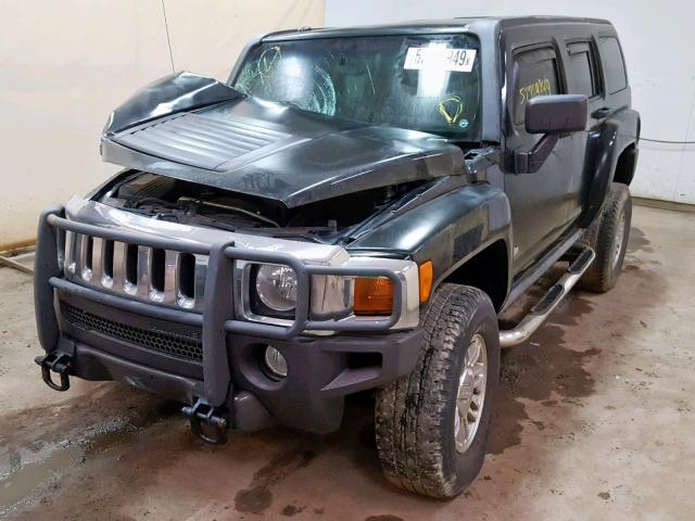 5GTDN13E878188545 - 2007 HUMMER H3 BLACK photo 2