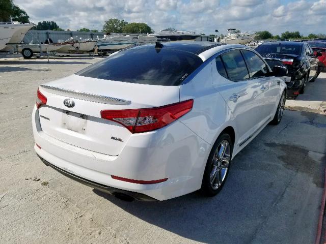 5XXGR4A6XDG131875 - 2013 KIA OPTIMA SX WHITE photo 4