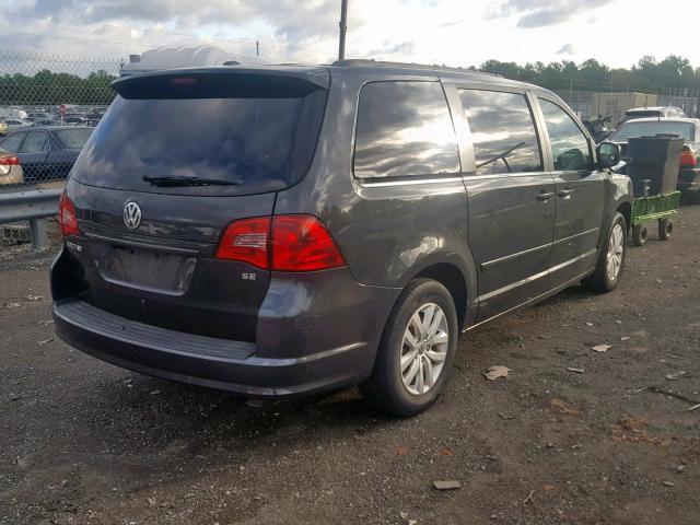 2C4RVABG9CR391507 - 2012 VOLKSWAGEN ROUTAN SE CHARCOAL photo 4