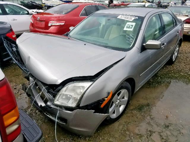 3FAHP07Z58R208783 - 2008 FORD FUSION SE SILVER photo 2