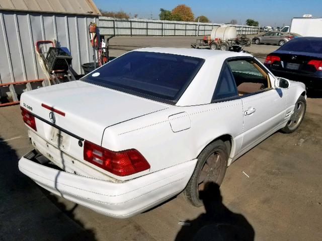 WDBFA68F2XF179019 - 1999 MERCEDES-BENZ SL 500 WHITE photo 4