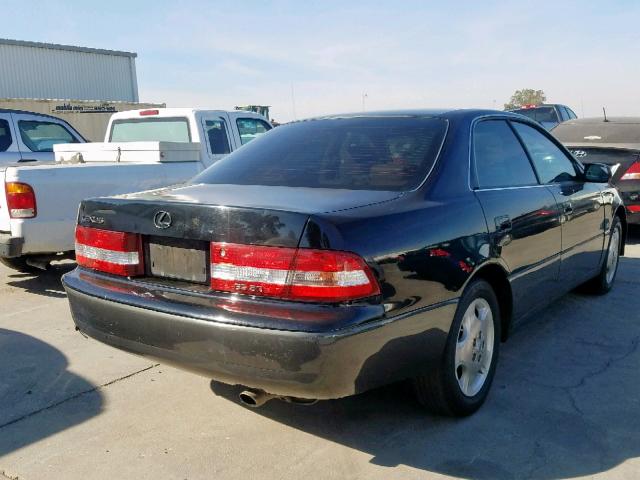 JT8BF28G0Y5100522 - 2000 LEXUS ES 300 BLACK photo 4