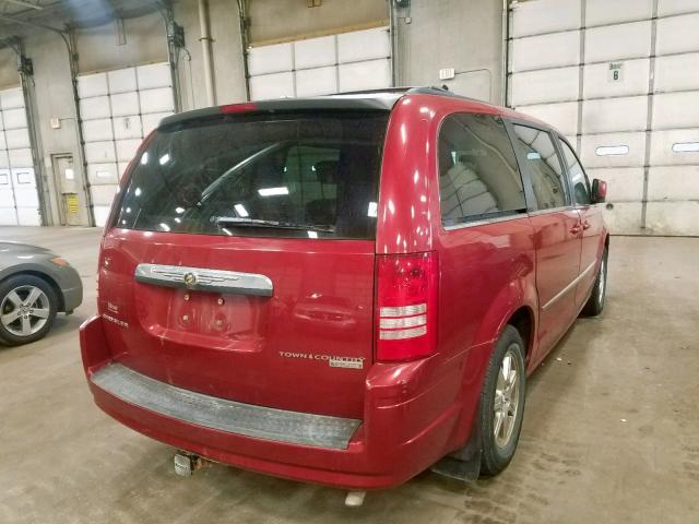 2A4RR5D17AR142151 - 2010 CHRYSLER TOWN & COU RED photo 4