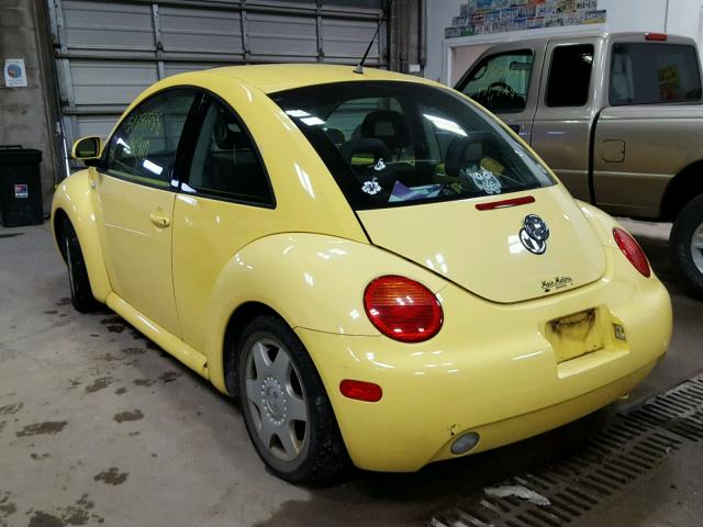 3VWCA21C6XM432563 - 1999 VOLKSWAGEN NEW BEETLE YELLOW photo 3