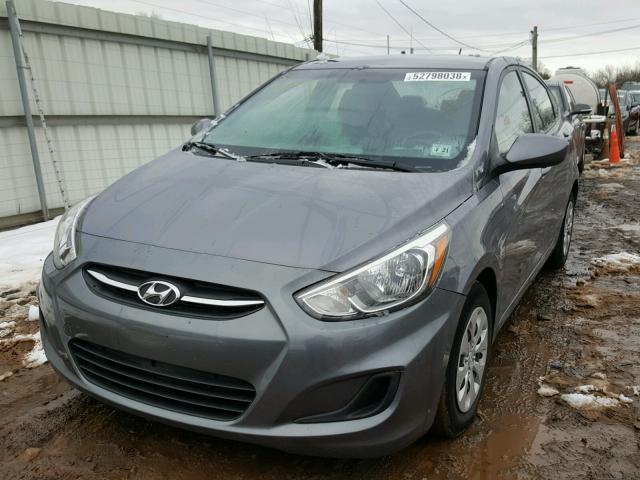 KMHCT4AE0GU104377 - 2016 HYUNDAI ACCENT SE GRAY photo 2