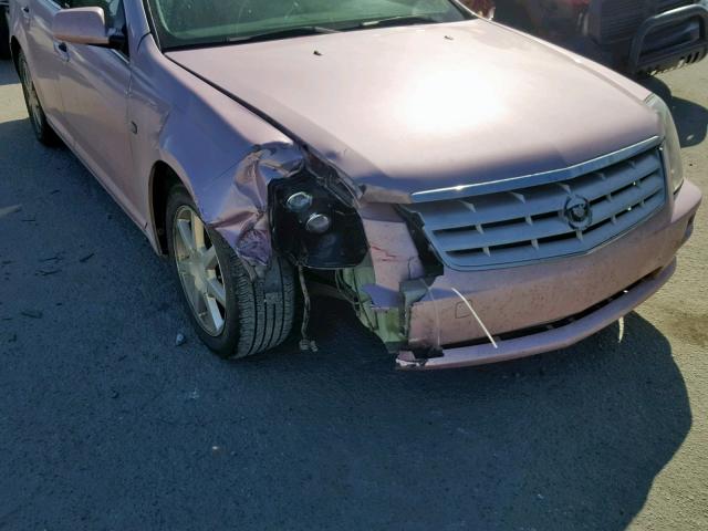 1G6DW677450233525 - 2005 CADILLAC STS PINK photo 9