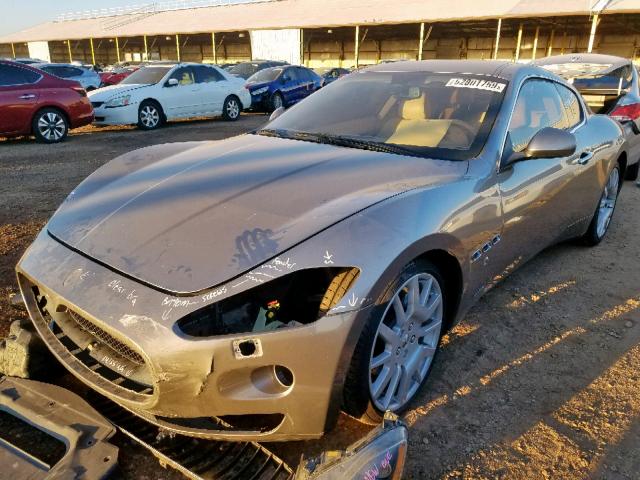 ZAMGJ45A480041453 - 2008 MASERATI GRANTURISM GRAY photo 2