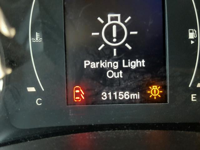 ZACCJBAH2FPB99081 - 2015 JEEP RENEGADE S WHITE photo 8