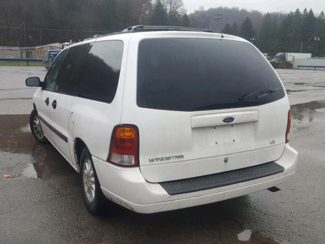 2FMZA51432BB79800 - 2002 FORD WINDSTAR L WHITE photo 3