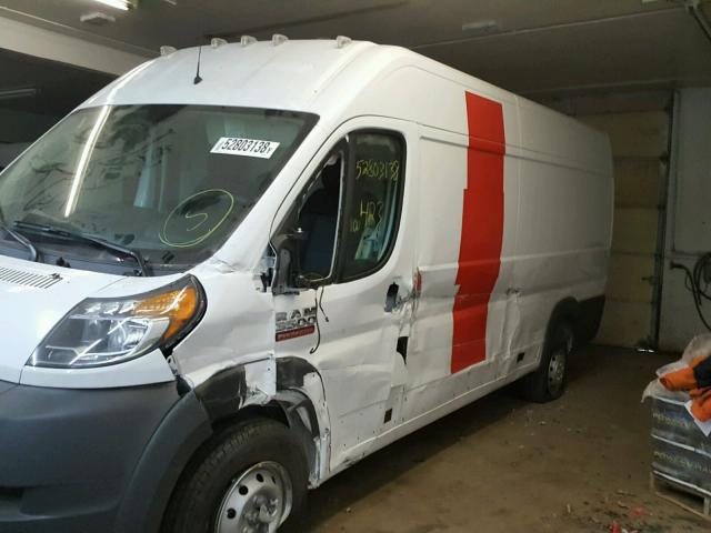 3C6URVJG8JE153662 - 2018 RAM PROMASTER 白色 照片 9