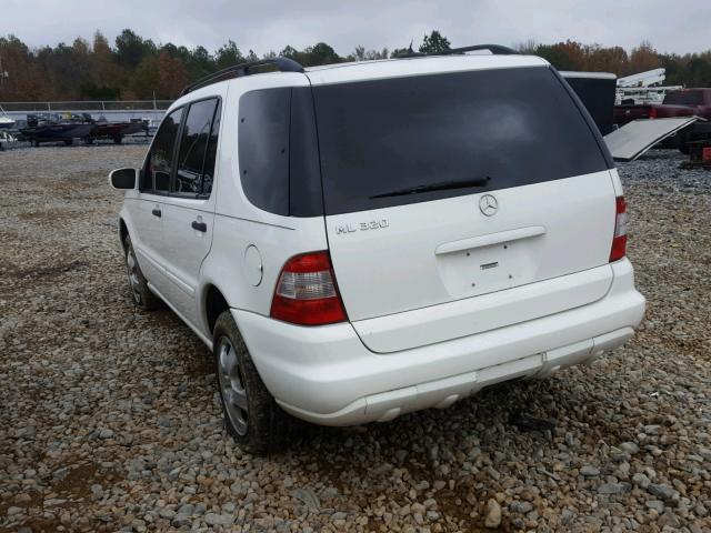 4JGAB54E02A310286 - 2002 MERCEDES-BENZ ML 320 WHITE photo 3