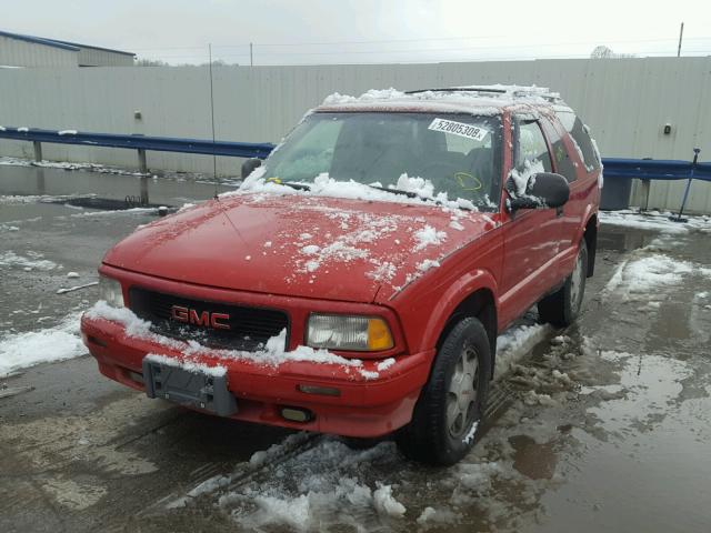 1GKCT18W1VK506391 - 1997 GMC JIMMY RED photo 2