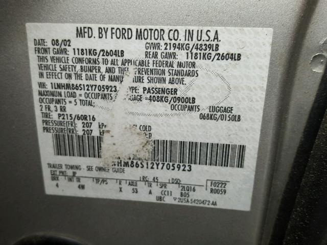 1LNHM86S12Y705923 - 2002 LINCOLN LS 银色 照片 10