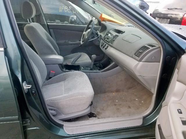 JTDBE32K930149845 - 2003 TOYOTA CAMRY LE GREEN photo 5