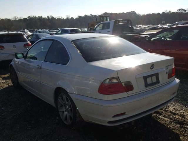 WBABN334X3PC99096 - 2003 BMW 325 CI WHITE photo 3