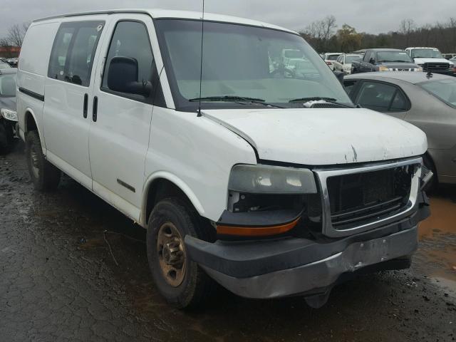 1GTHG35U451240844 - 2005 GMC SAVANA G35 WHITE photo 1