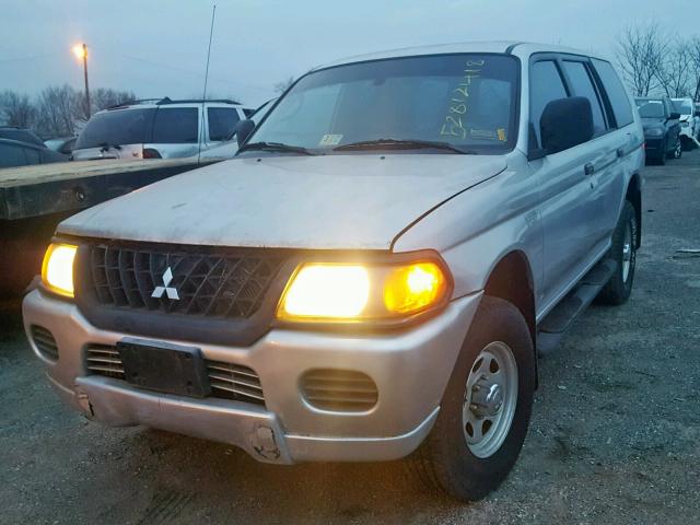 JA4LS21H82P011856 - 2002 MITSUBISHI MONTERO SP SILVER photo 2