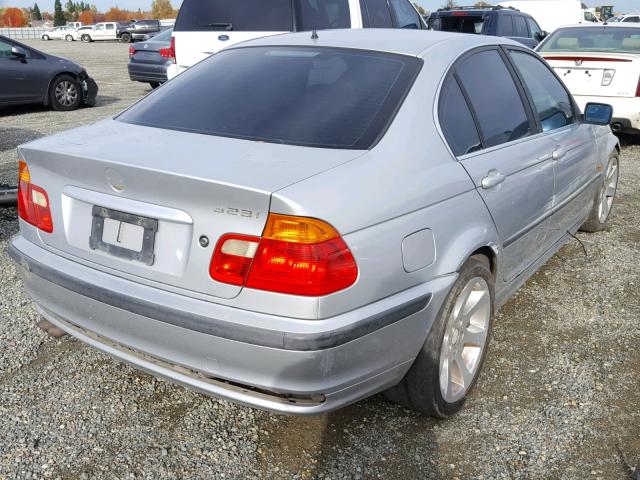 WBAAM5336XKG06638 - 1999 BMW 328I SILVER photo 4