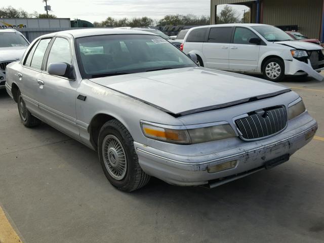 2MELM74W4VX637652 - 1997 MERCURY GRAND MARQ SILVER photo 1