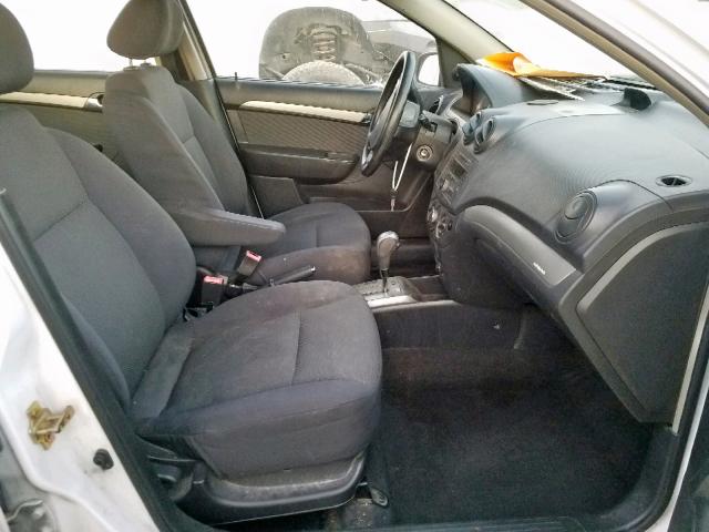 KL1TD56617B054911 - 2007 CHEVROLET AVEO BASE Weiß Foto 5