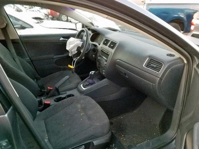 3VW2K7AJ5CM304541 - 2012 VOLKSWAGEN JETTA BASE 灰色 照片 5