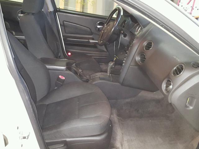 2G2WP552181110394 - 2008 PONTIAC GRAND PRIX WHITE photo 5