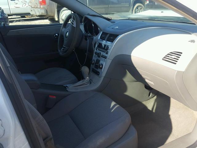 1G1ZH57B994201494 - 2009 CHEVROLET MALIBU 1LT WHITE photo 5