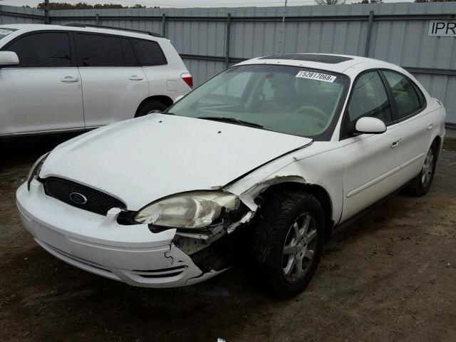 1FAFP56UX6A231753 - 2006 FORD TAURUS SEL WHITE photo 2