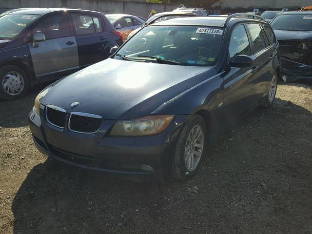 WBAVT13586KW22964 - 2006 BMW 325 XIT BLUE photo 2