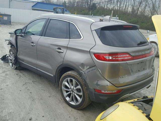 5LMCJ2D99HUL52361 - 2017 LINCOLN MKC SELECT GRAY photo 3