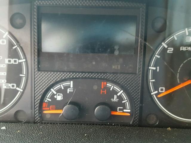 3C6URVJG4JE115667 - 2018 RAM PROMASTER 白色 照片 8